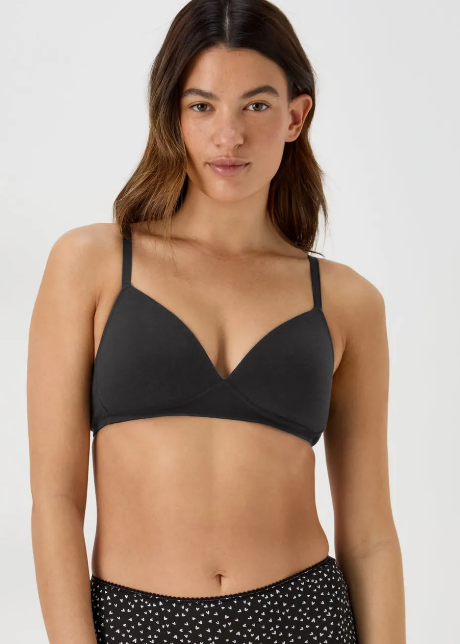 2 Pack Black And White Padded Bras