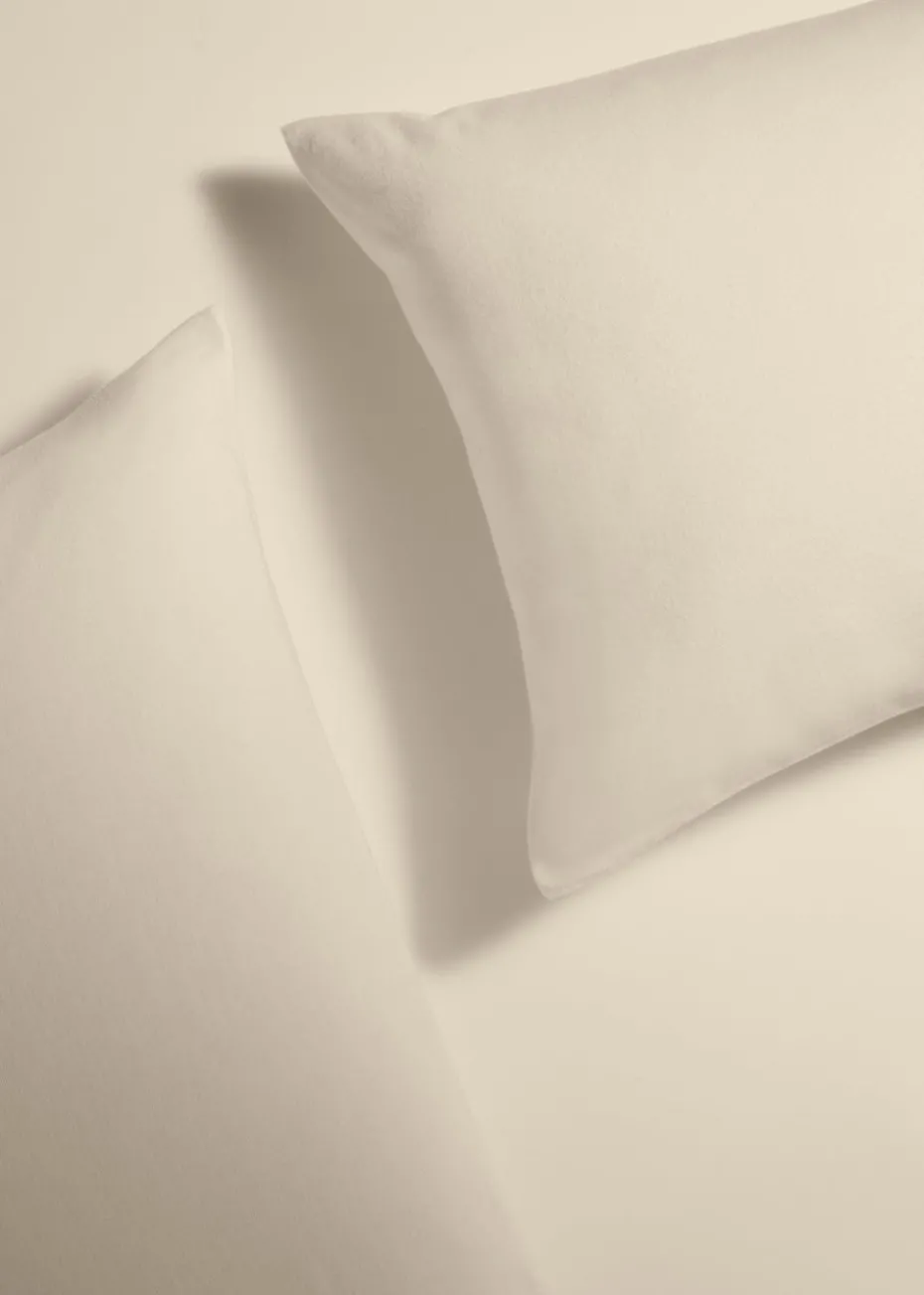 2 Pack Cream Cotton Housewife Pillowcases