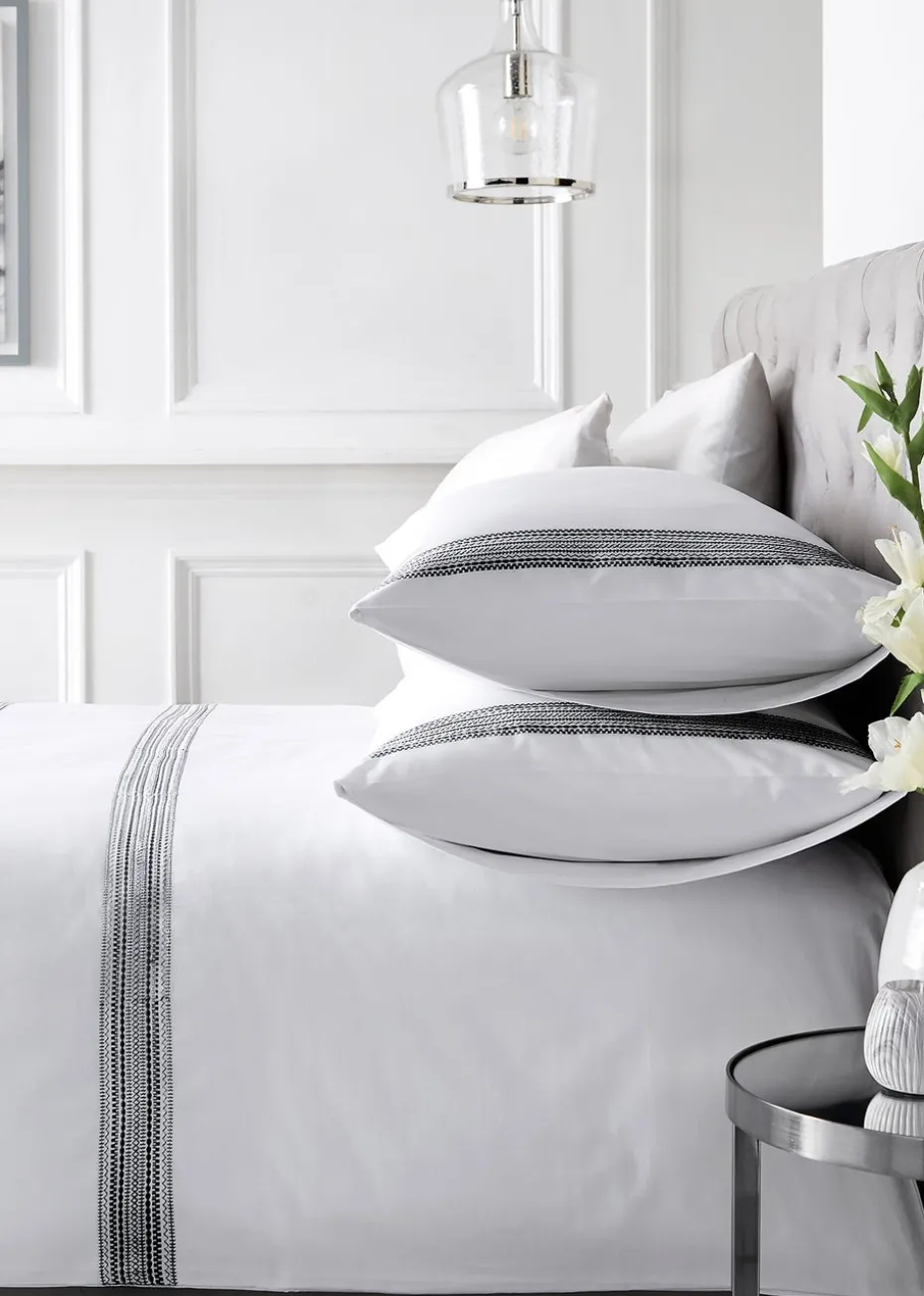 Appletree Boutique Embroidered Bands Black Duvet Cover Set