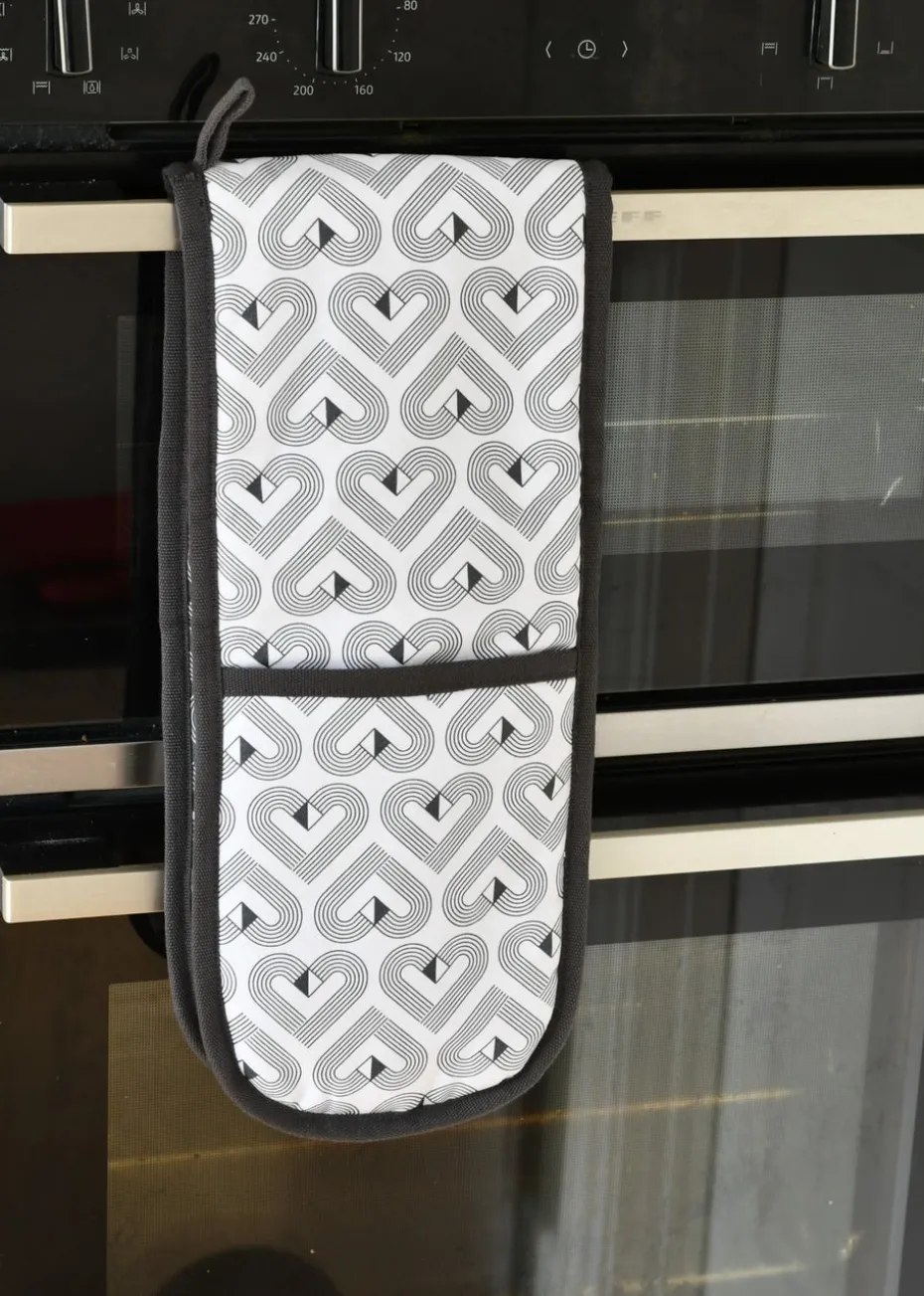 Beau & Elliot Grey Vibe Double Oven Gloves