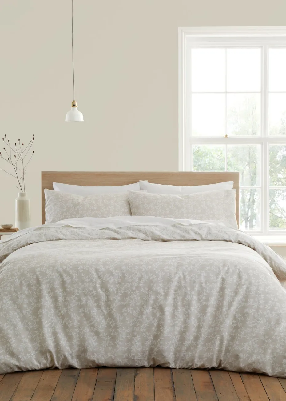 Bianca Fine Linens Shadow Leaves 200 Thread Count Cotton Reversible Duvet Cover Set