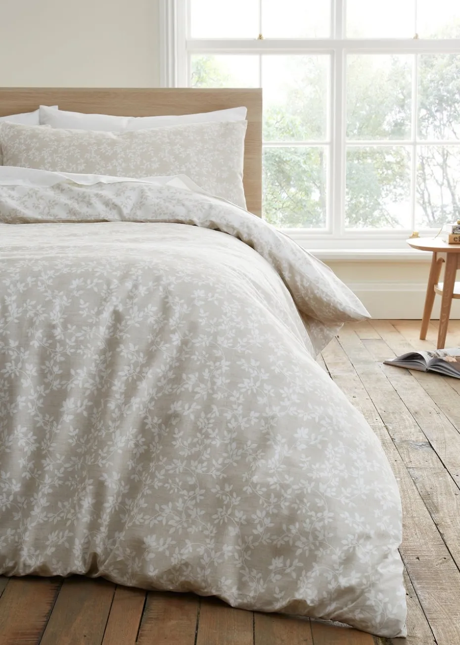 Bianca Fine Linens Shadow Leaves 200 Thread Count Cotton Reversible Duvet Cover Set