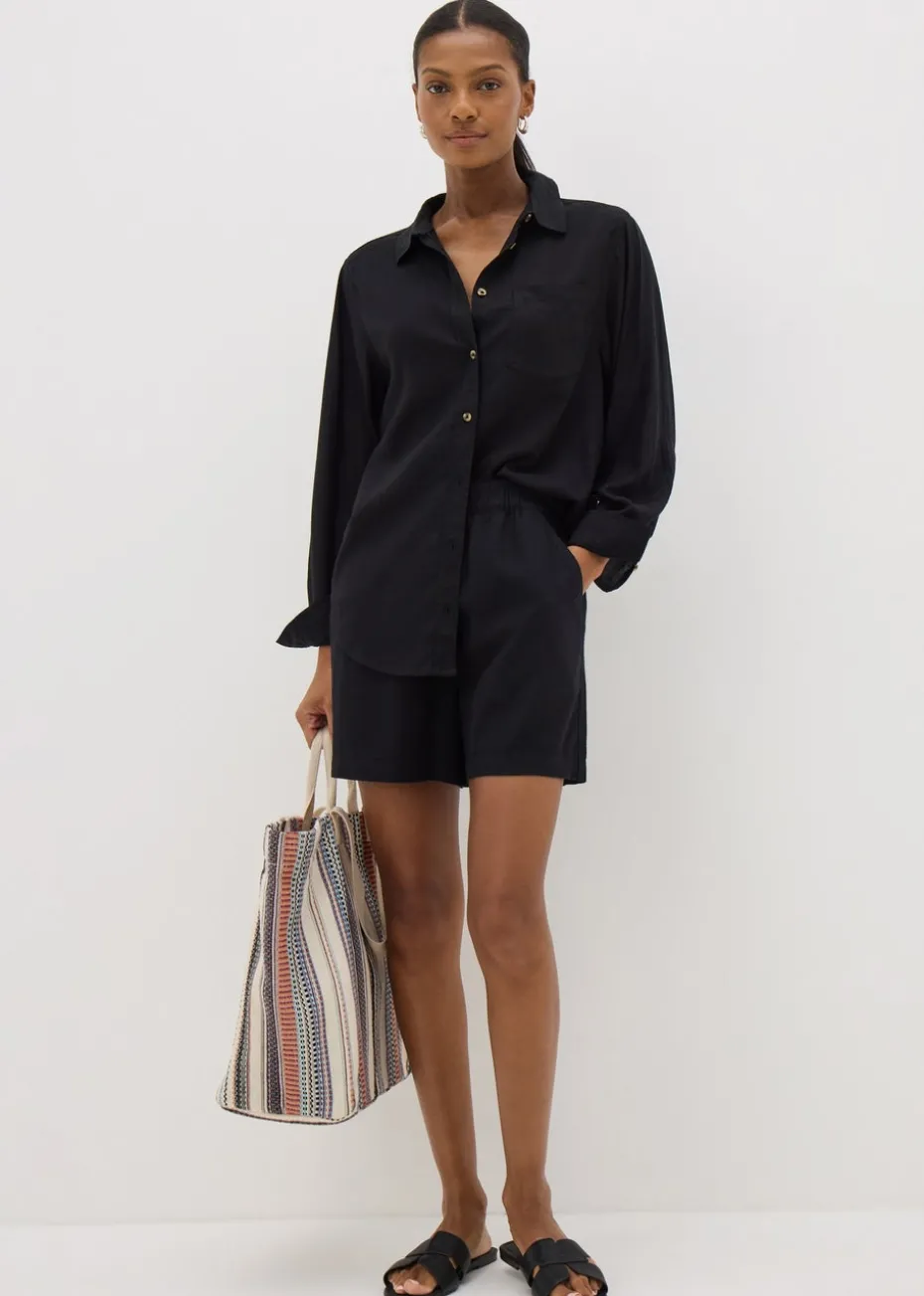 Black Linen Blend Shorts
