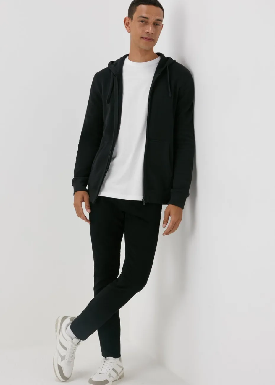 Black Skinny Jeans