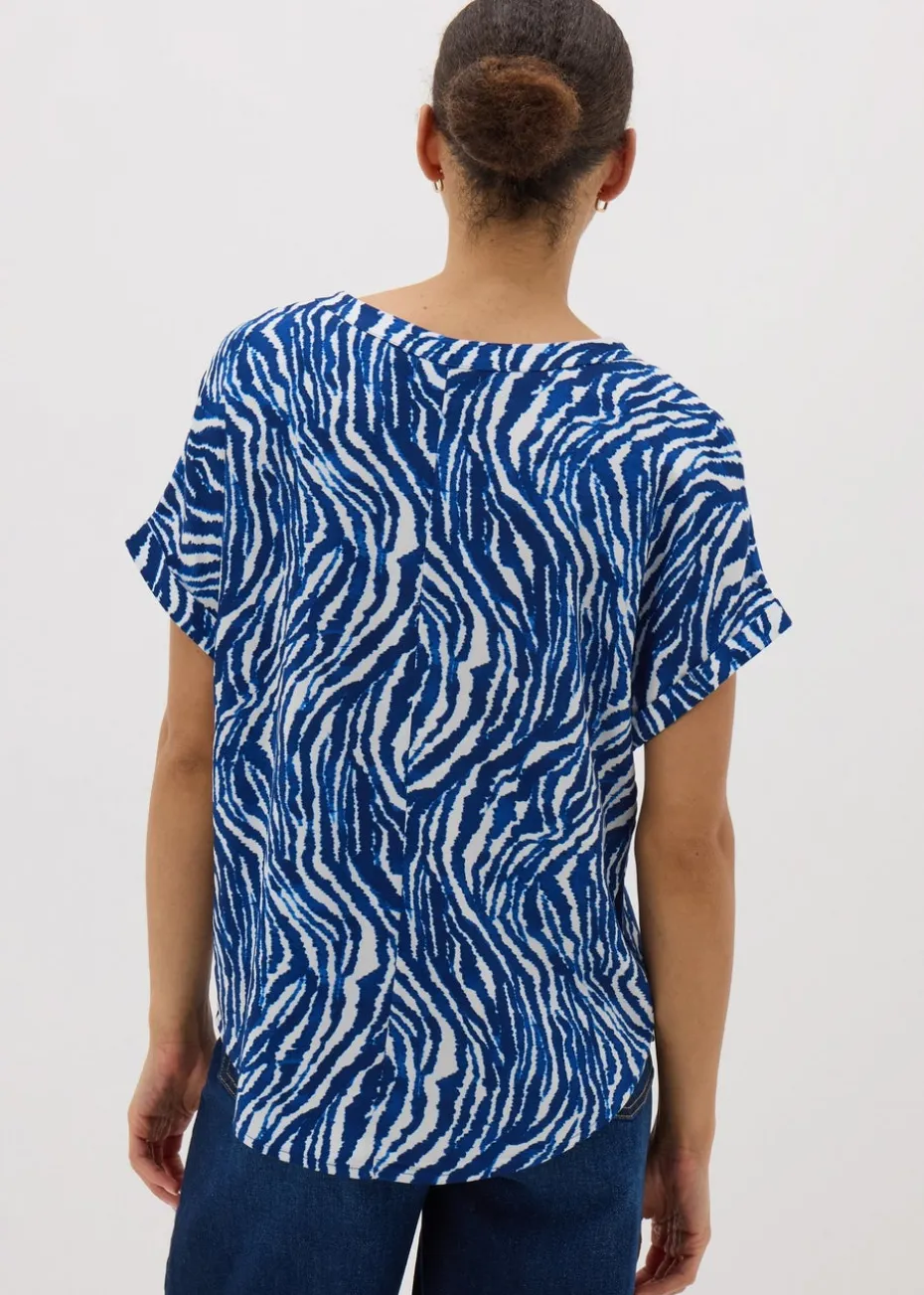 Blue Animal Print Pocket Box Top