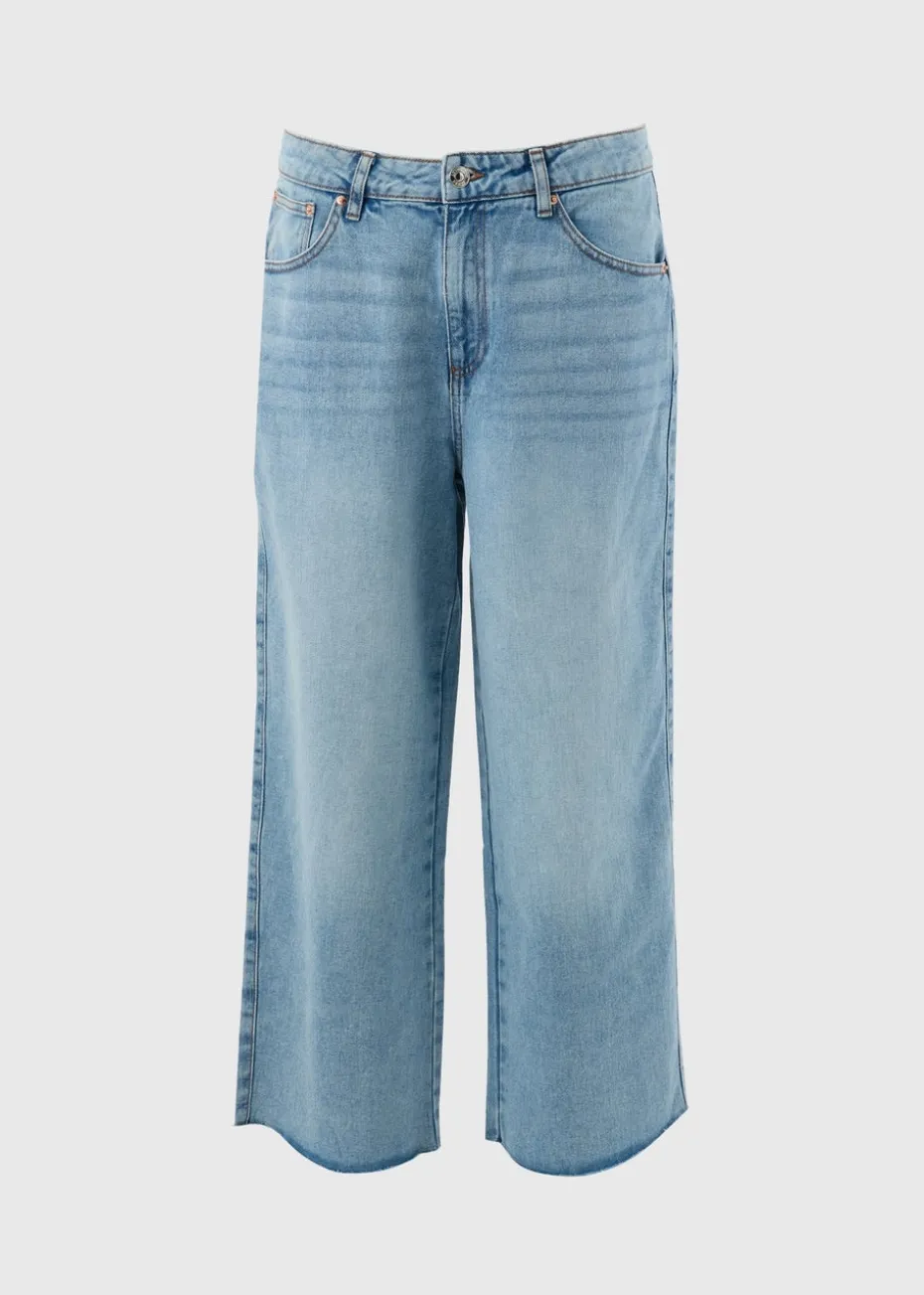 Blue Light Wash Wide Leg Cropped Jeans