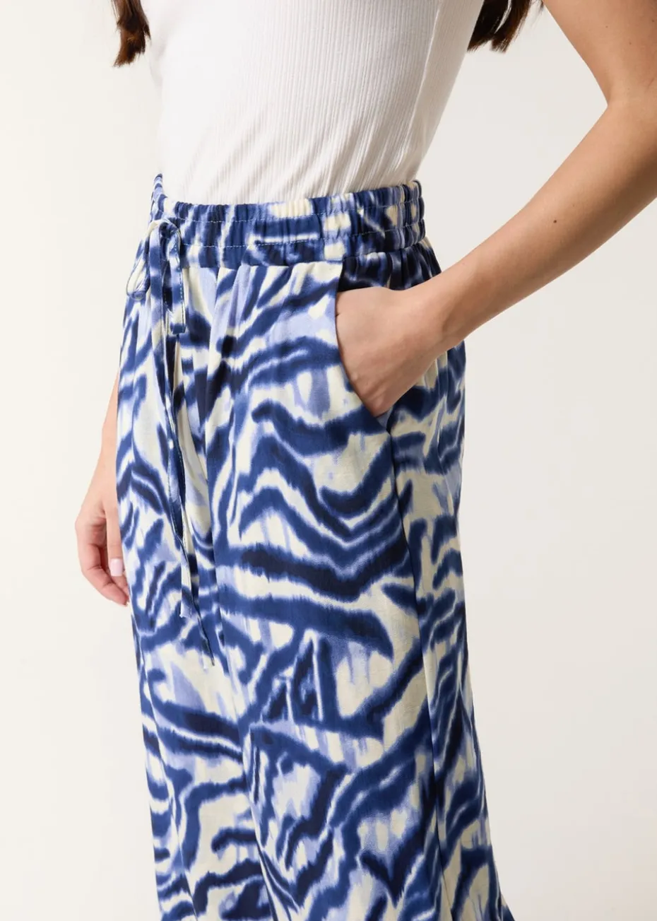 Blue Vanilla Blue Printed Elastic Trousers