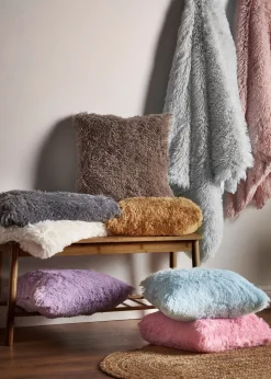 Catherine Lansfield Cuddly Deep Pile Blanket Throw