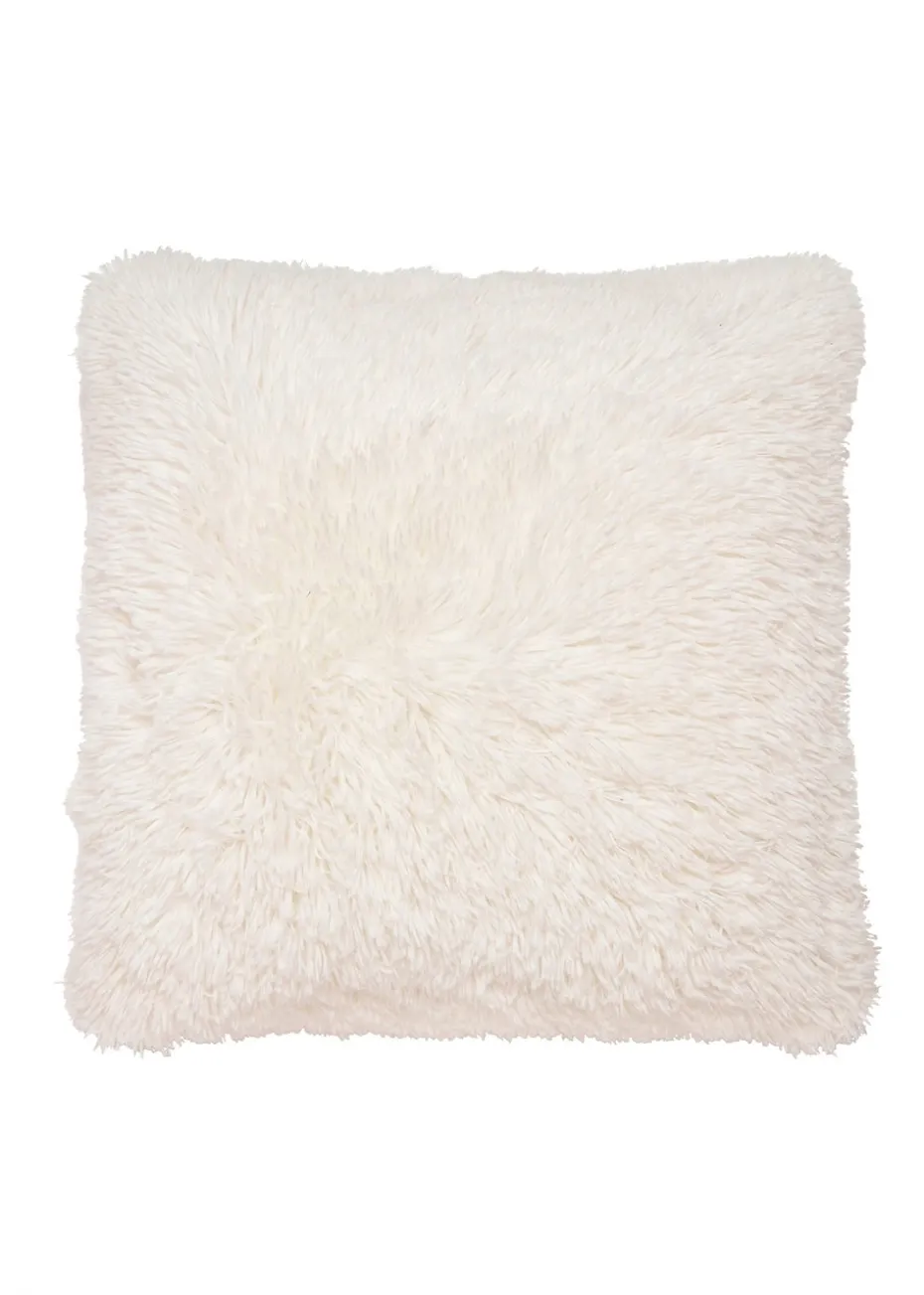 Catherine Lansfield Cuddly Cushion (45x45cm)