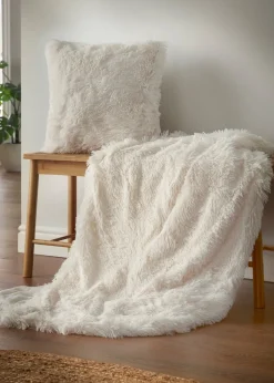 Catherine Lansfield Cuddly Deep Pile Blanket Throw (150x200cm)