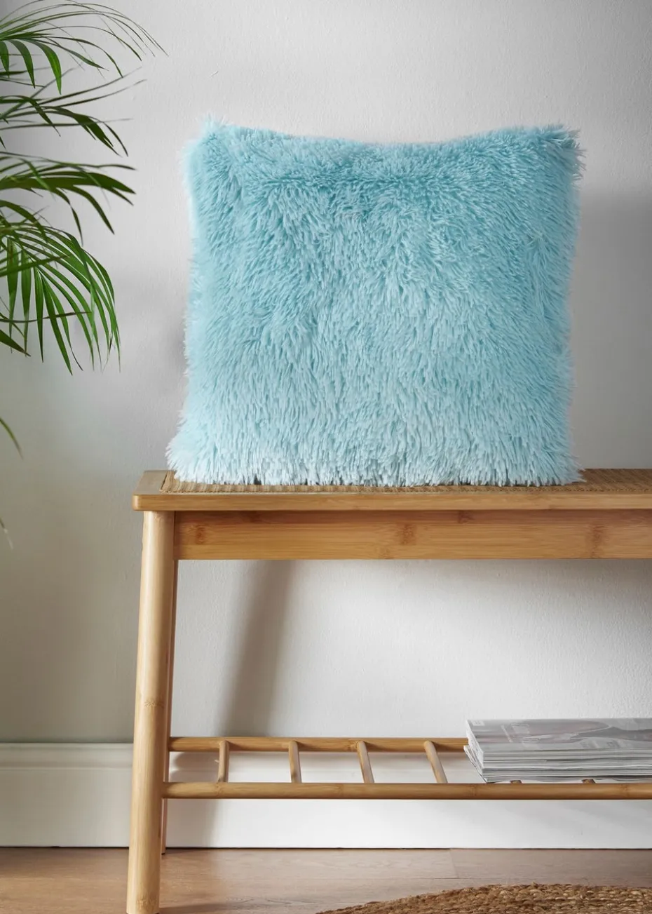 Catherine Lansfield Cuddly Cushion (45x45cm)
