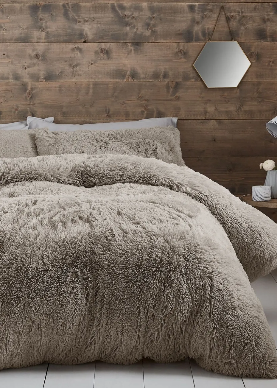Catherine Lansfield Cuddly Duvet Cover