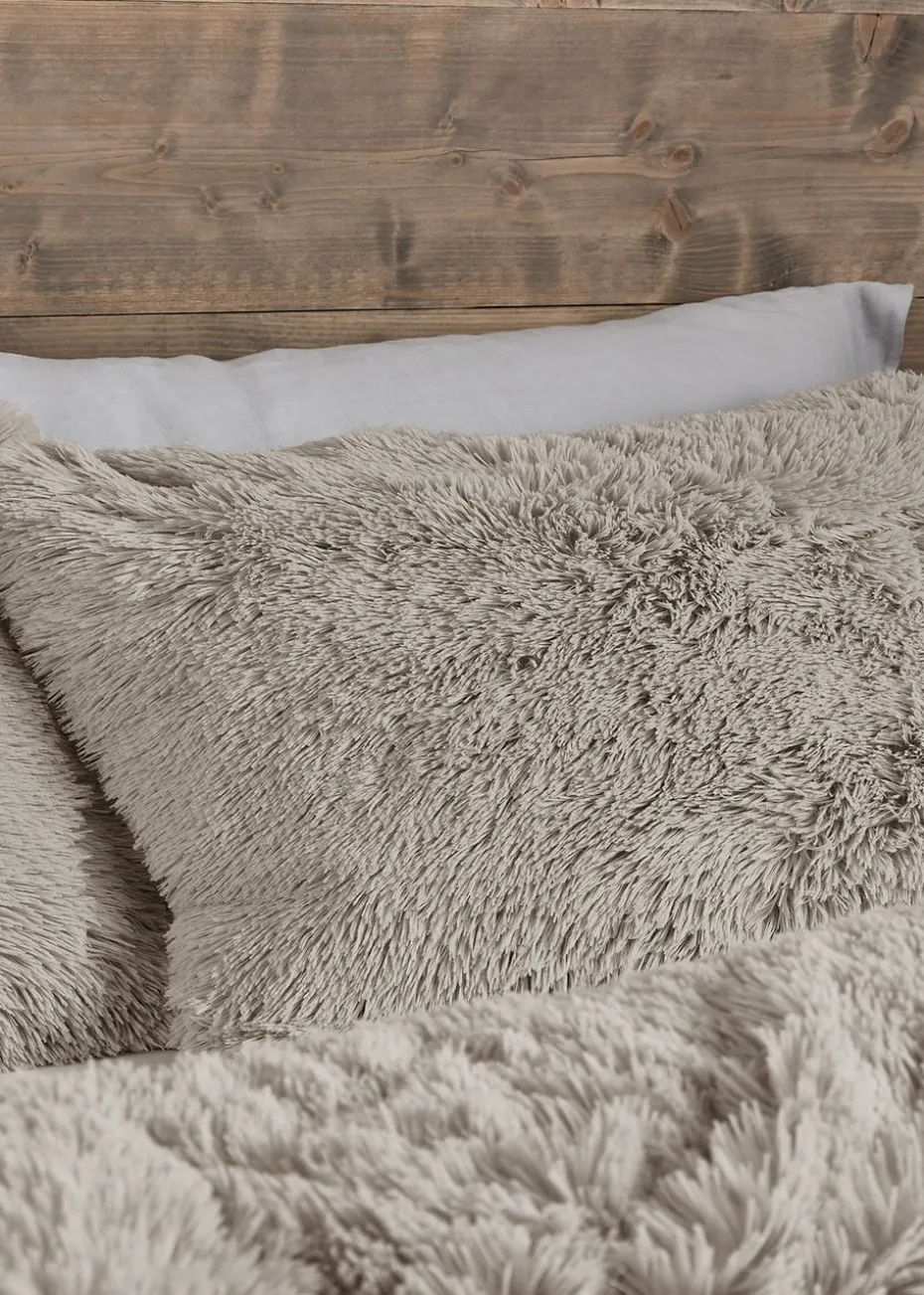 Catherine Lansfield Cuddly Duvet Cover