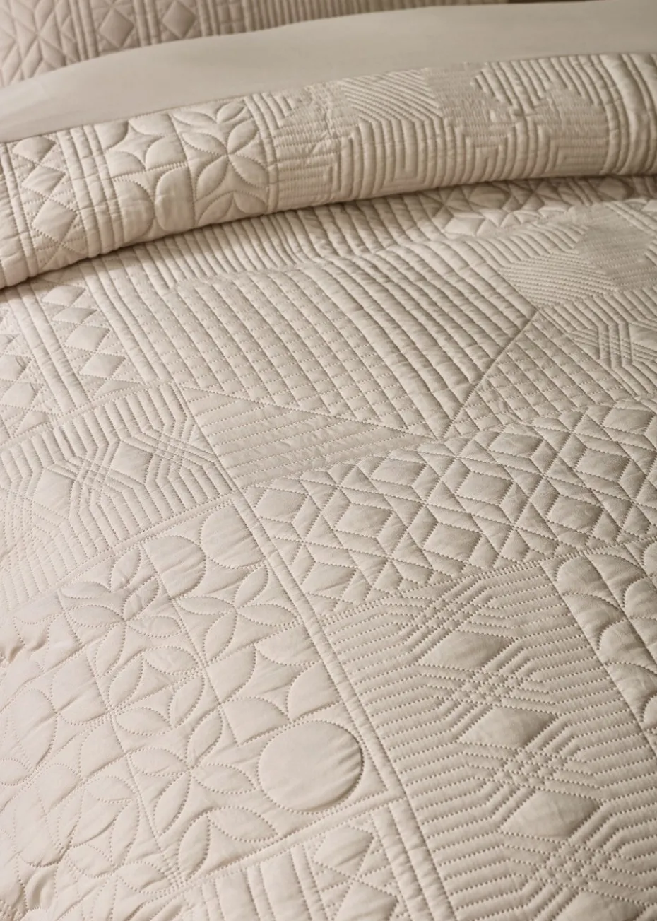 Catherine Lansfield Folkstone Geo Duvet Cover Set