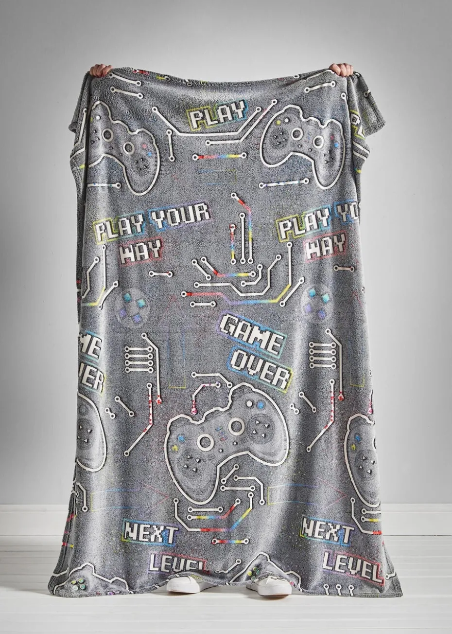 Catherine Lansfield Game Over Glow in the Dark Cosy Fleece Blanket Throw (130x170cm)