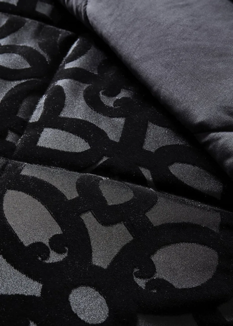 Catherine Lansfield Lattice Cut Velvet Quilted Bedspread (220x230cm)