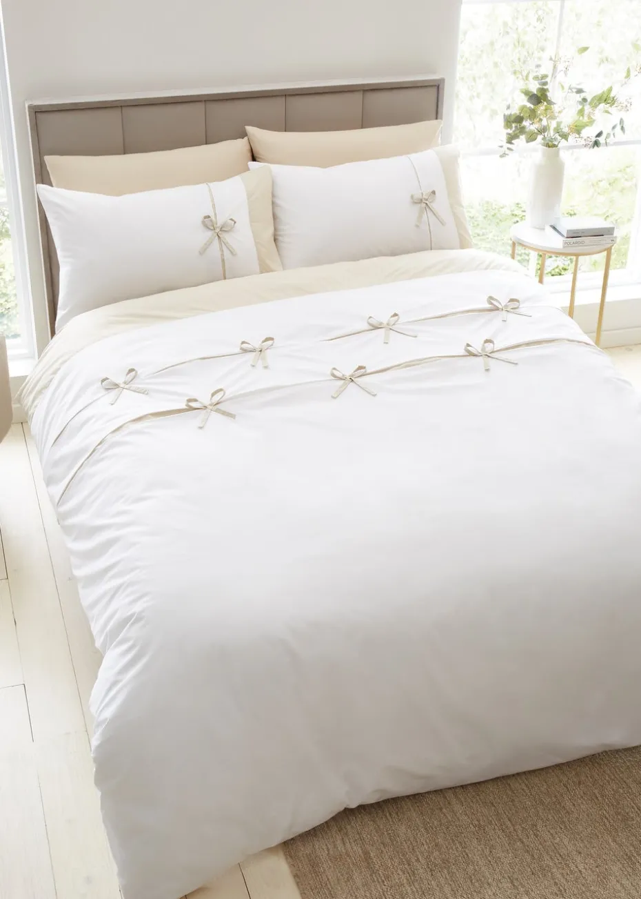 Catherine Lansfield Milo Bow Duvet Cover Set