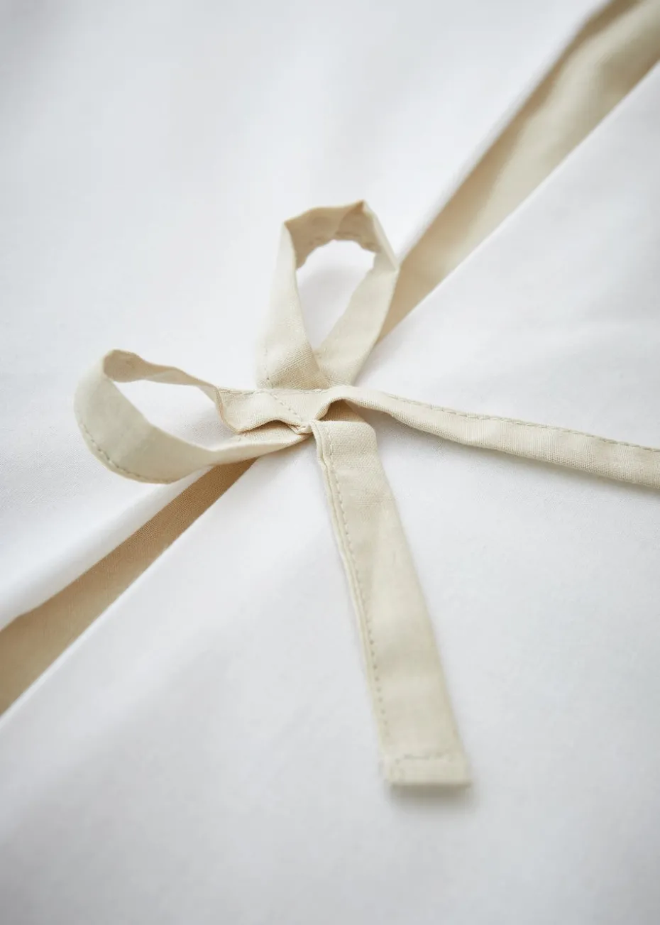 Catherine Lansfield Milo Bow Duvet Cover Set