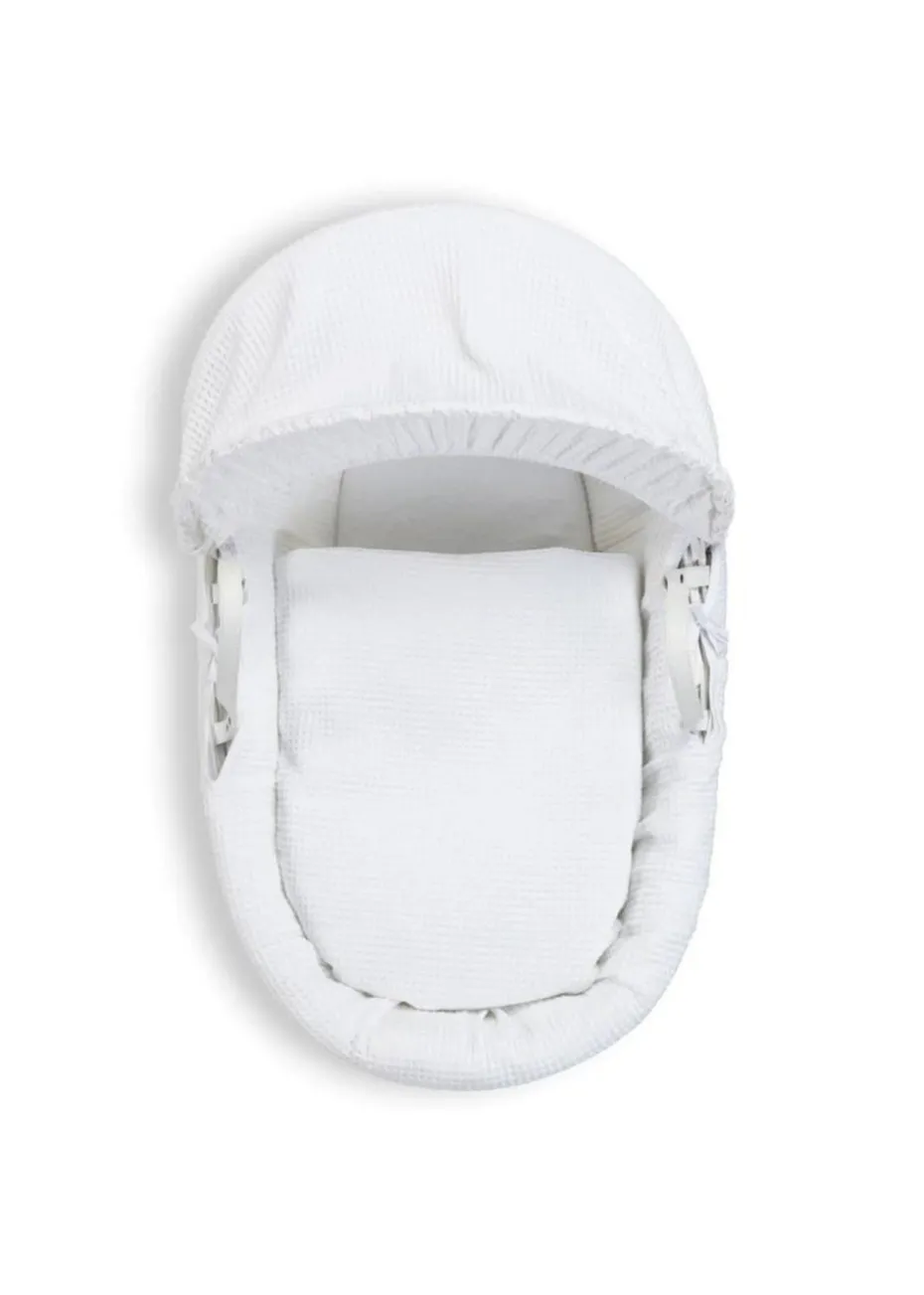 Clair de Lune White Waffle Wicker Moses Basket with Deluxe Rocking Stand
