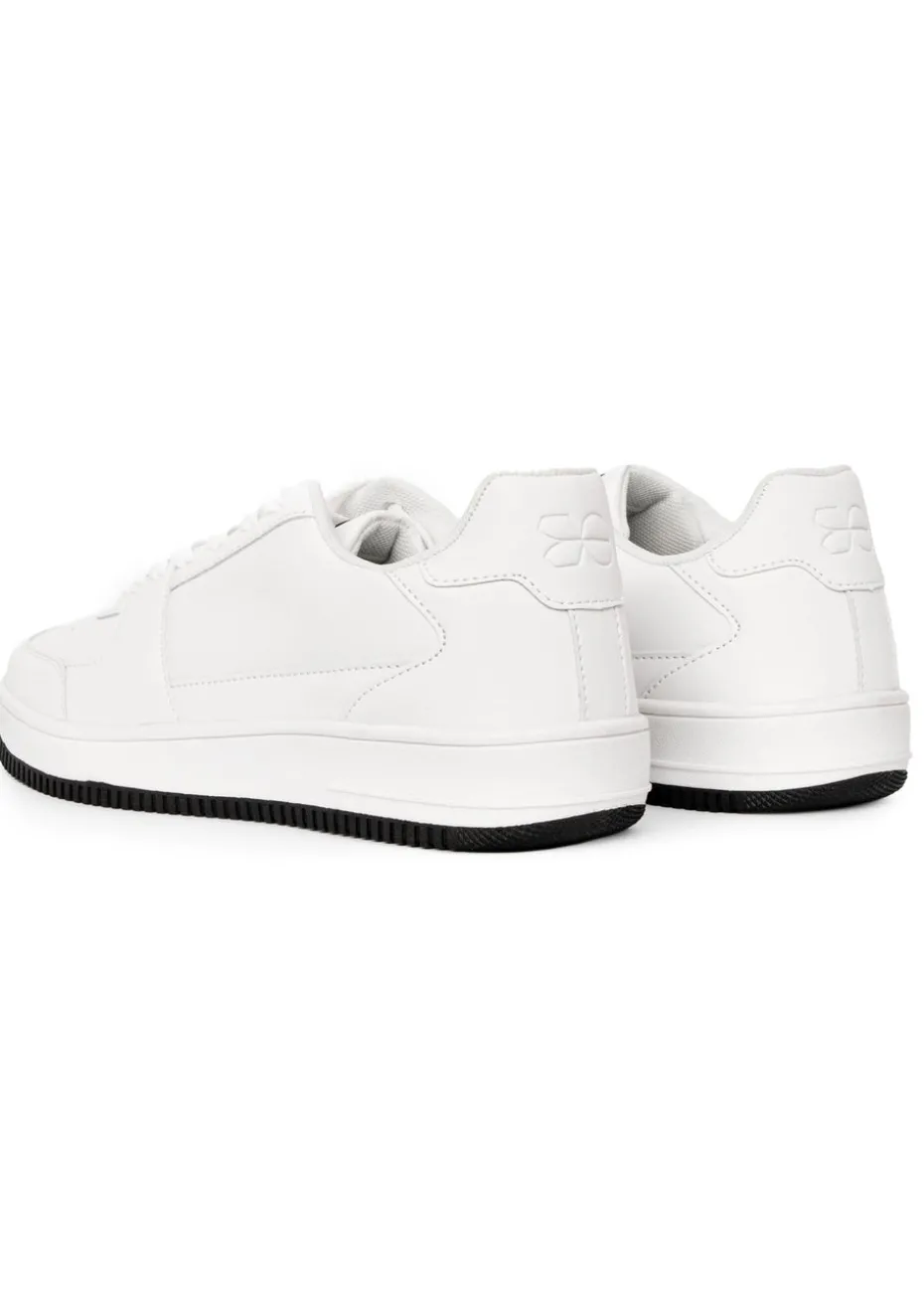 Crosshatch White Casimiro Trainers