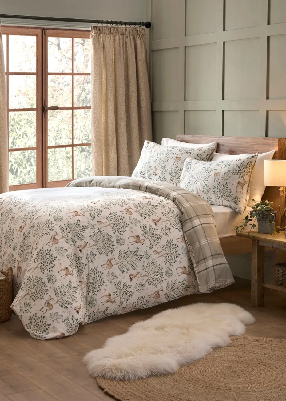 Dreams & Drapes Lodge Forest Animals Christmas Natural Duvet Cover Set