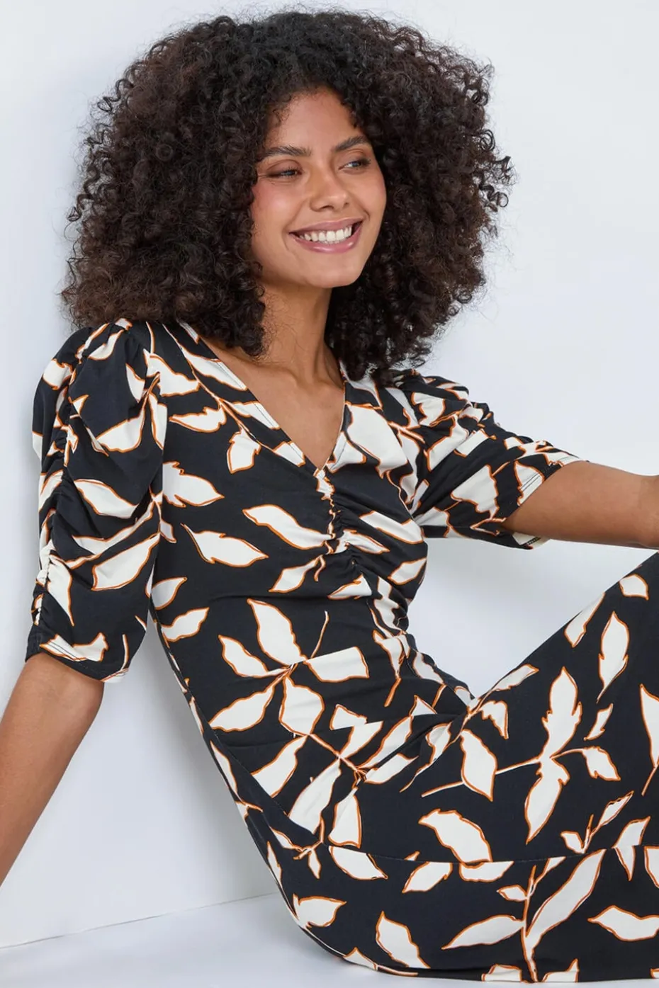 Dusk Black Ditsy Leaf Ruched Puff Sleeve Dress