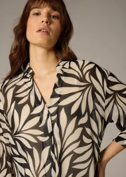 Et Vous Black Mono Palm V-Neck Blouse