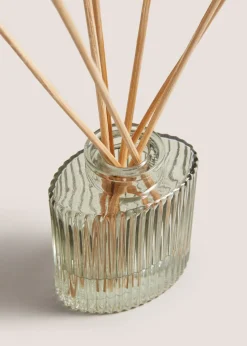 Eucalyptus Cottage Candle (9cm x 7.5cm x 7.5cm)