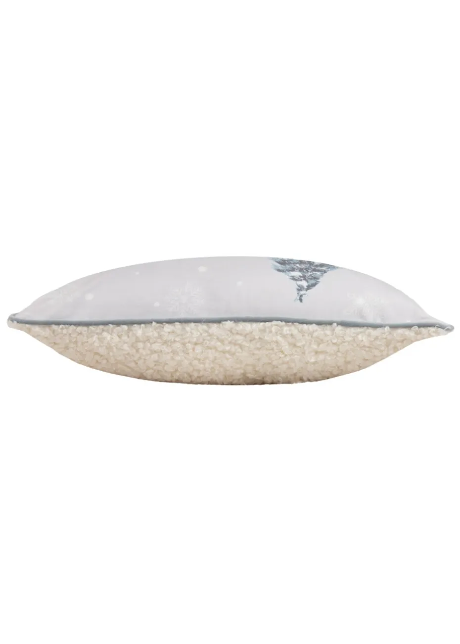 furn. Arcticus Polar Bear Filled Cushion (45cm x 45cm x 8cm)