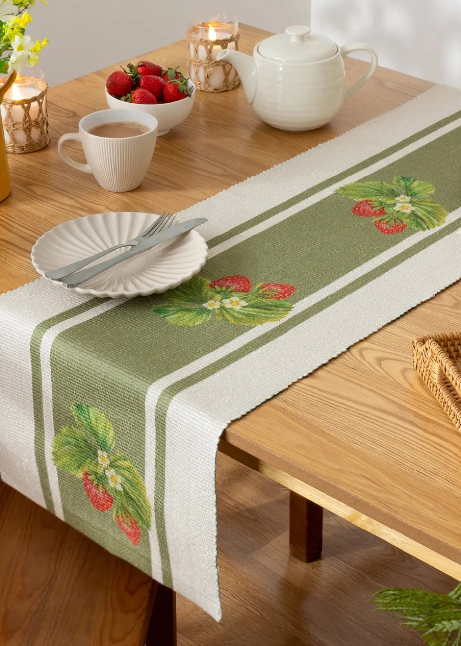 furn. Strawberry Table Runner (230 x 35cm)