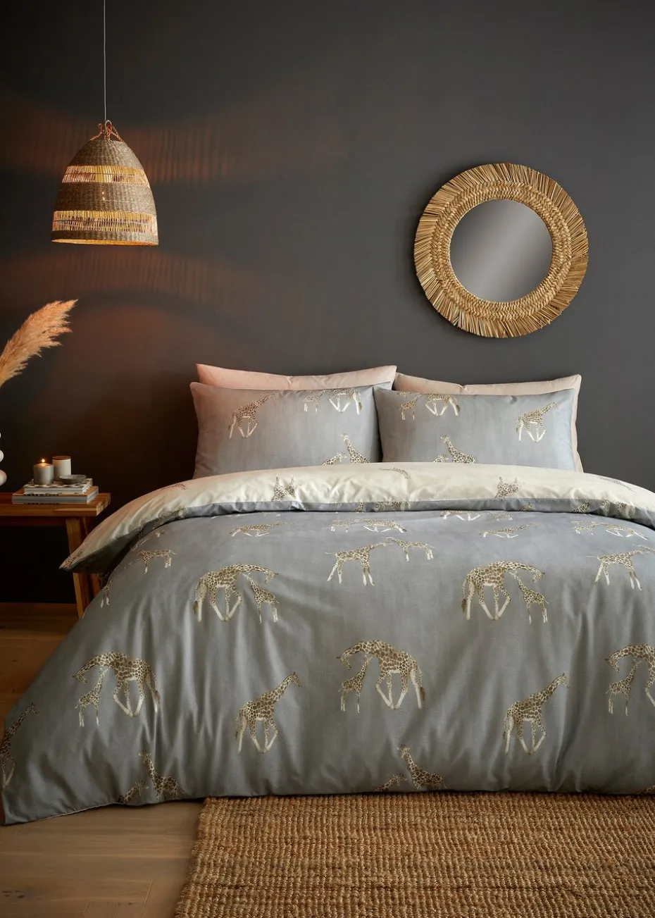 Fusion Milo Giraffe Grey Reversible Duvet Cover Set