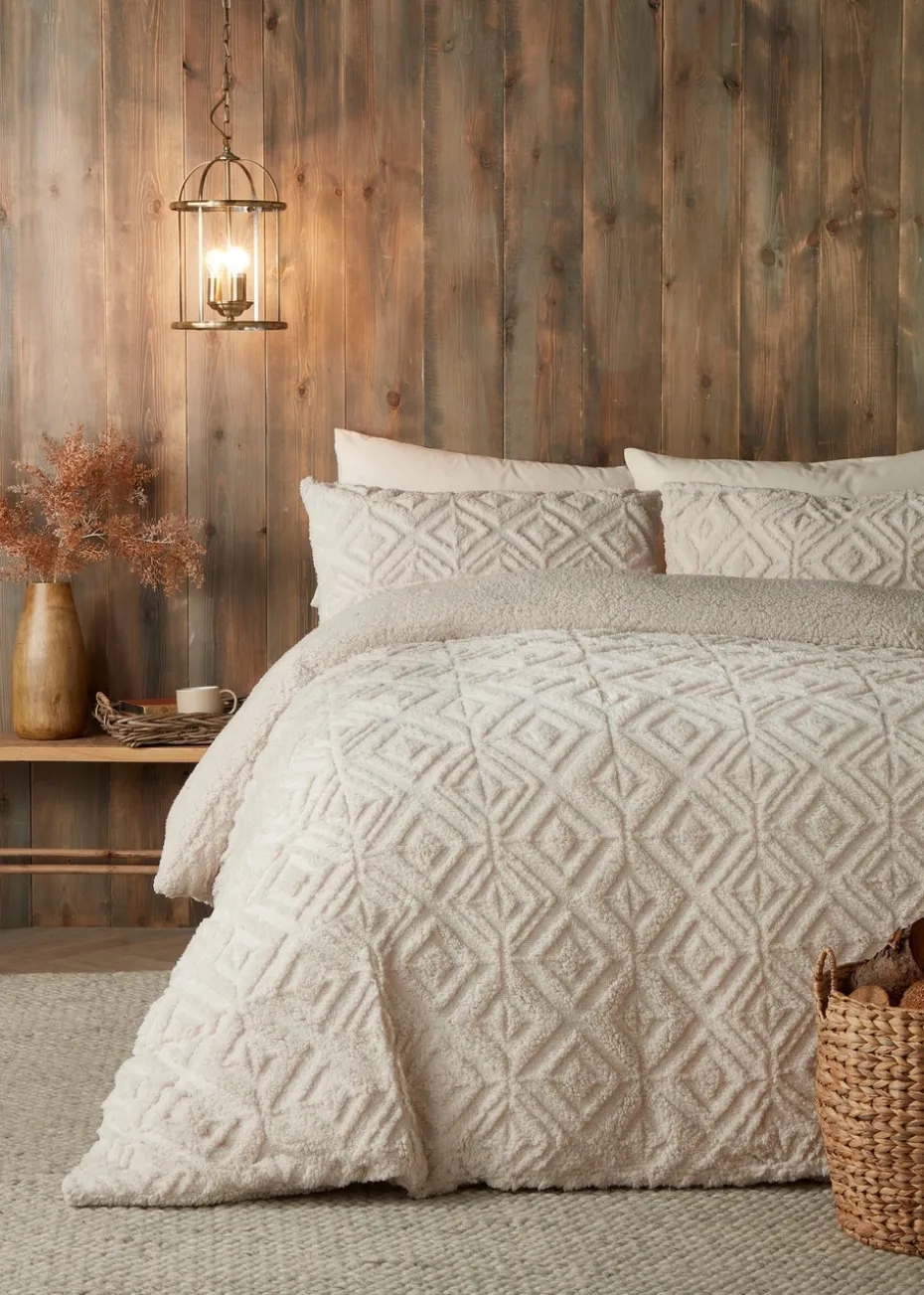 Fusion Snug Romo Natural Pinsonic Fleece Duvet Cover Set