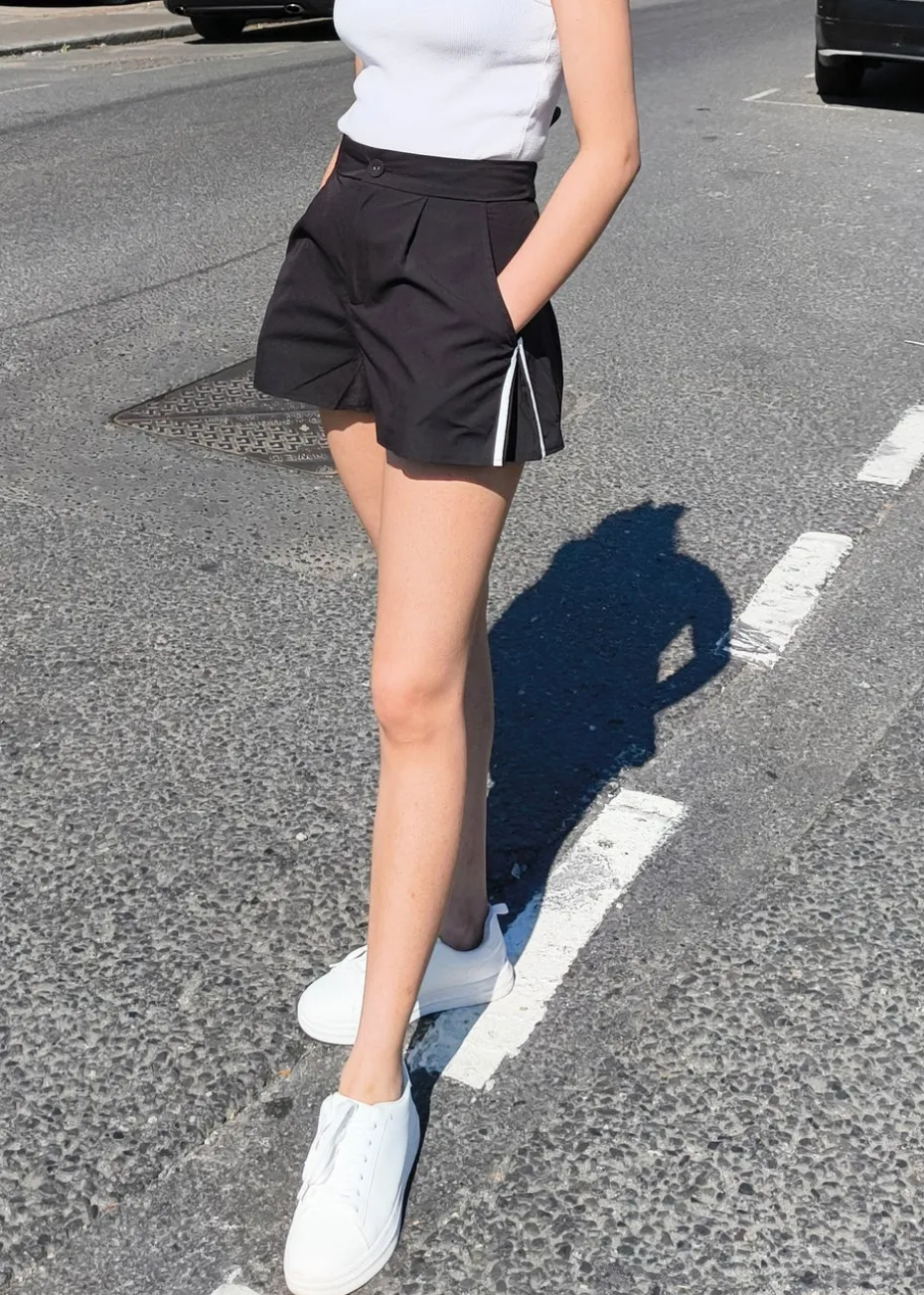 Gini London Black Tailored Shorts