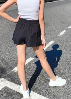 Gini London Black Tailored Shorts