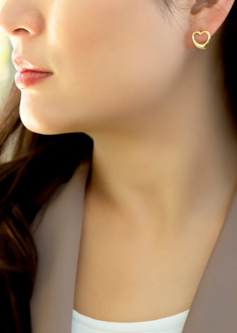 Golden Moments 9ct Yellow Gold Heart Stud Earrings
