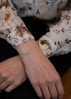 Golden Moments Sterling Silver CZ 'O' Initial Bracelet