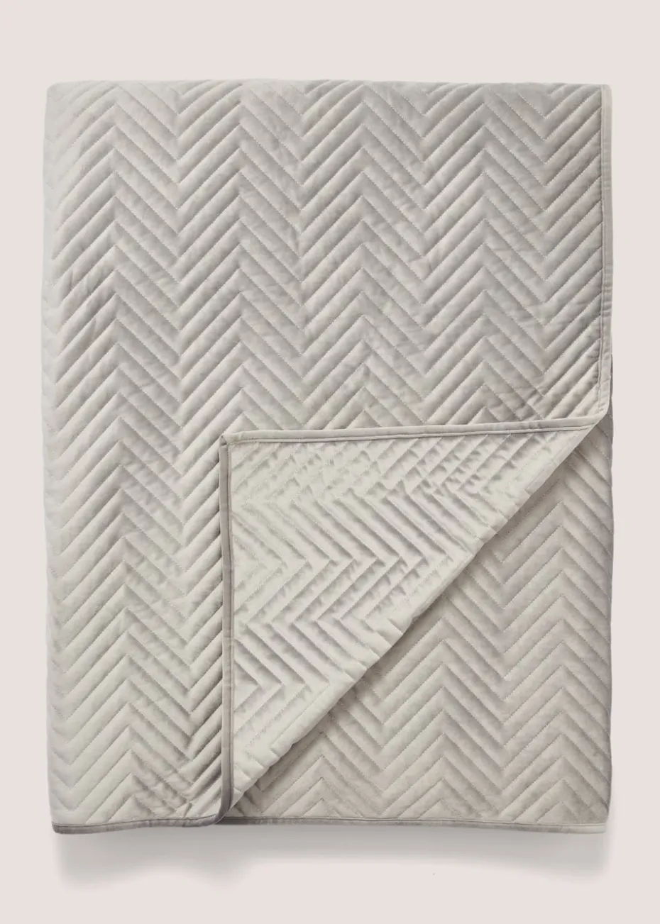 Grey Velvet Quilted Bedspread (235cm x 235cm)