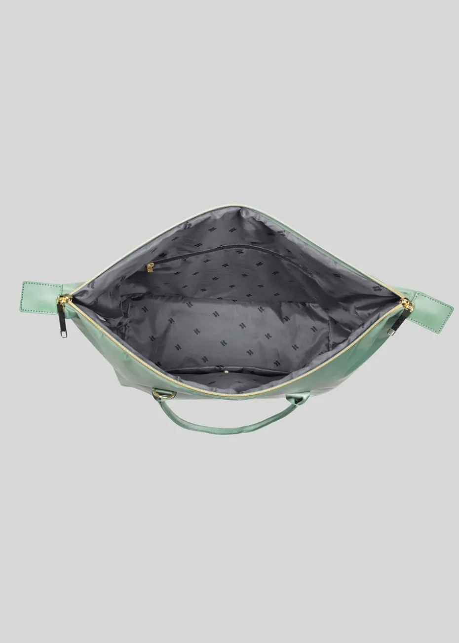 IT Luggage Sage Desirable Soft Suitcase
