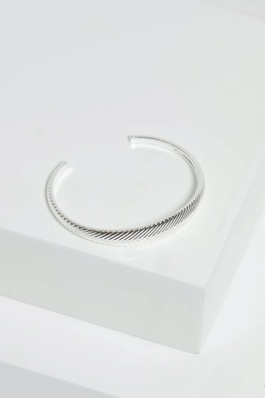Jon Richard Gold Plated Ribbed Polished Cuff