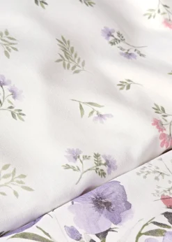 Lilac Flowers Duvet Set.