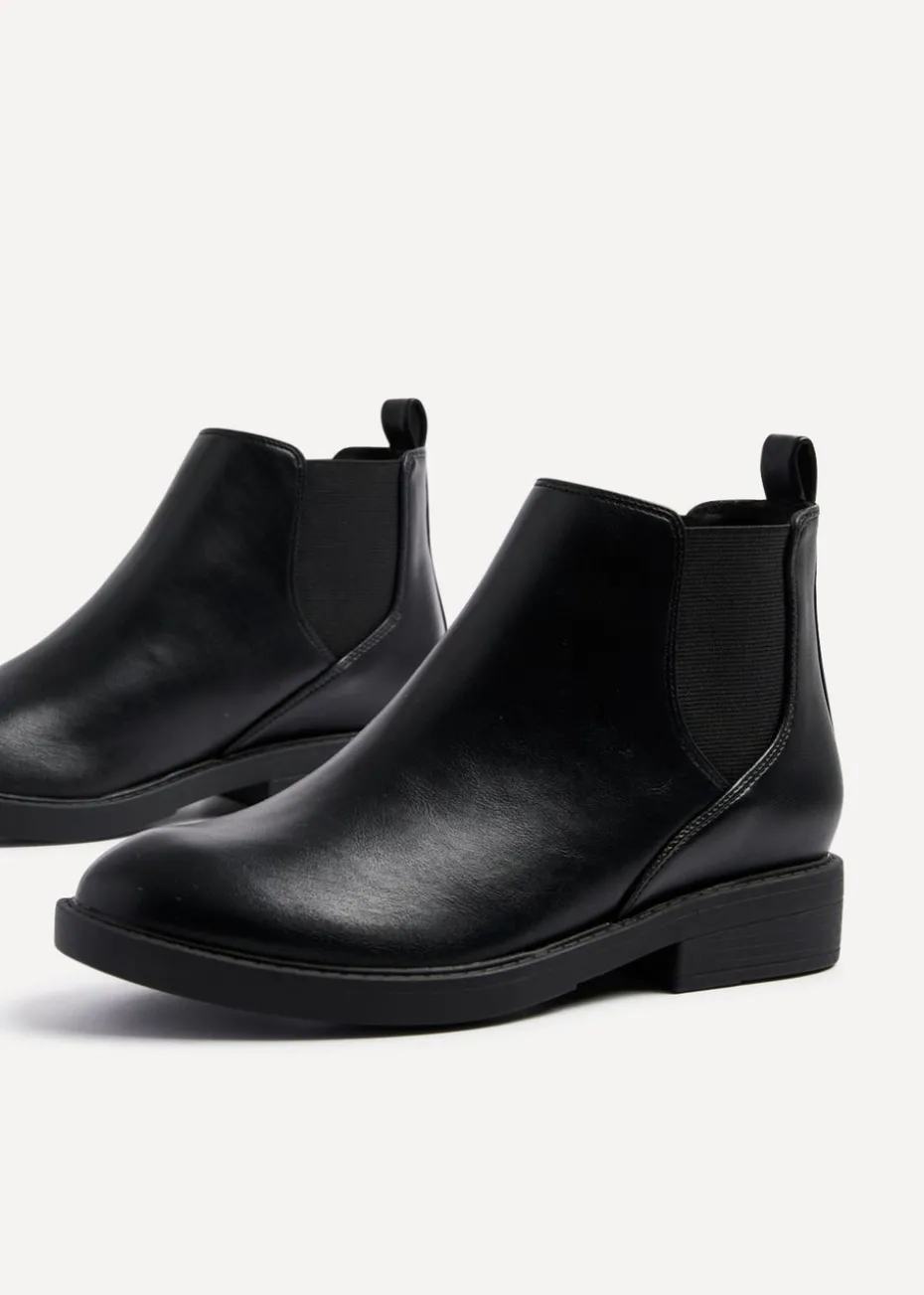 Linzi Karina Black Faux Leather Classic Chelsea Boot
