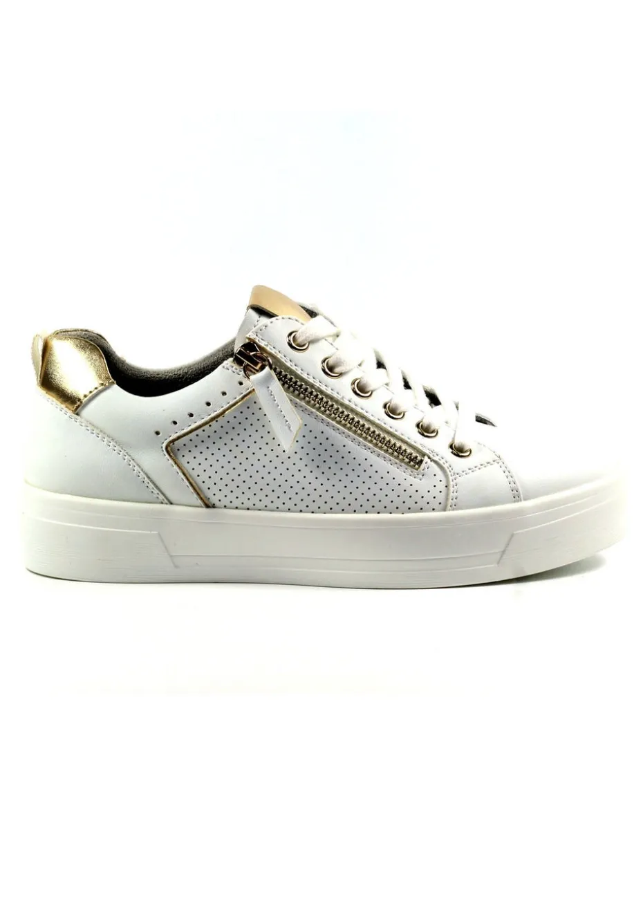Lunar White Nia Trainer