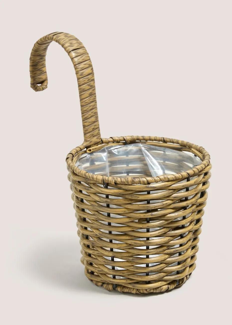 Natural Plastic Woven Wall Planter