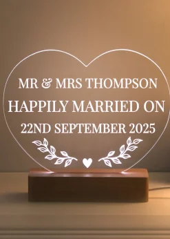 Personalised Memento Company Brown Light Up LED Heart with Wooden Base