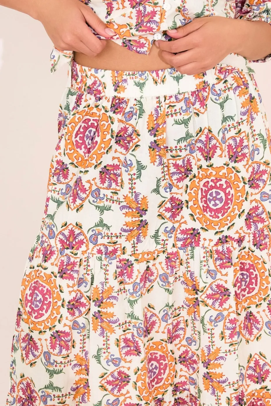 Pixiegirl Petite White Abstract Tile Tiered Maxi Skirt