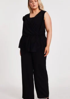 Quiz Black Curve Peplum Top