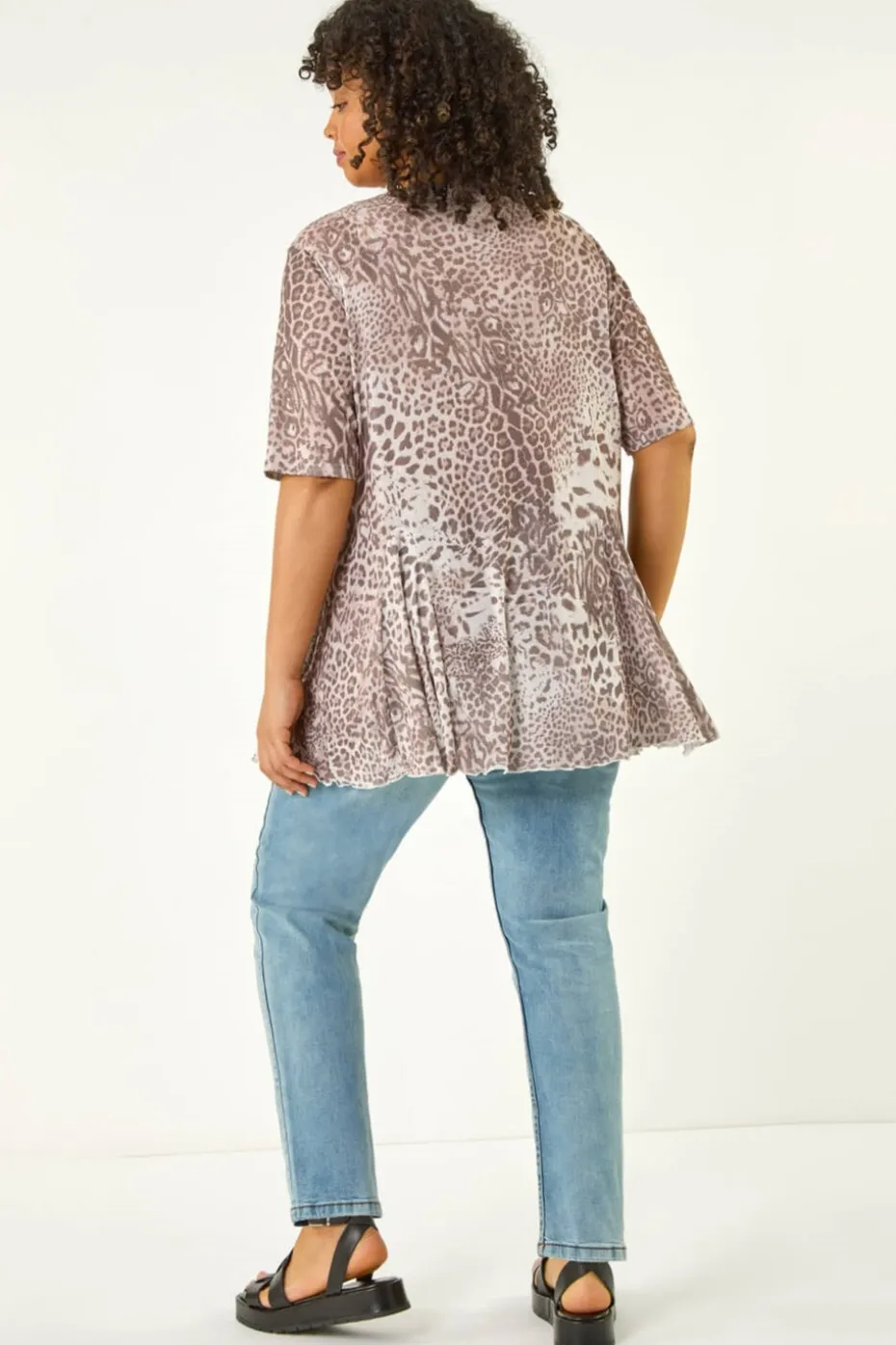 Roman Natural Curve Animal Print Hanky Hem Top