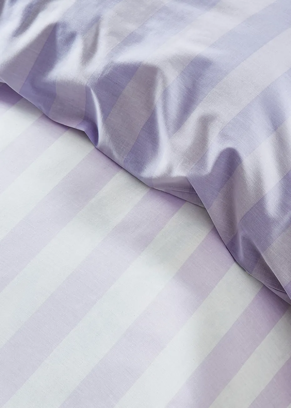 Sassy B Stripe Tease Reversible Duvet Cover Set