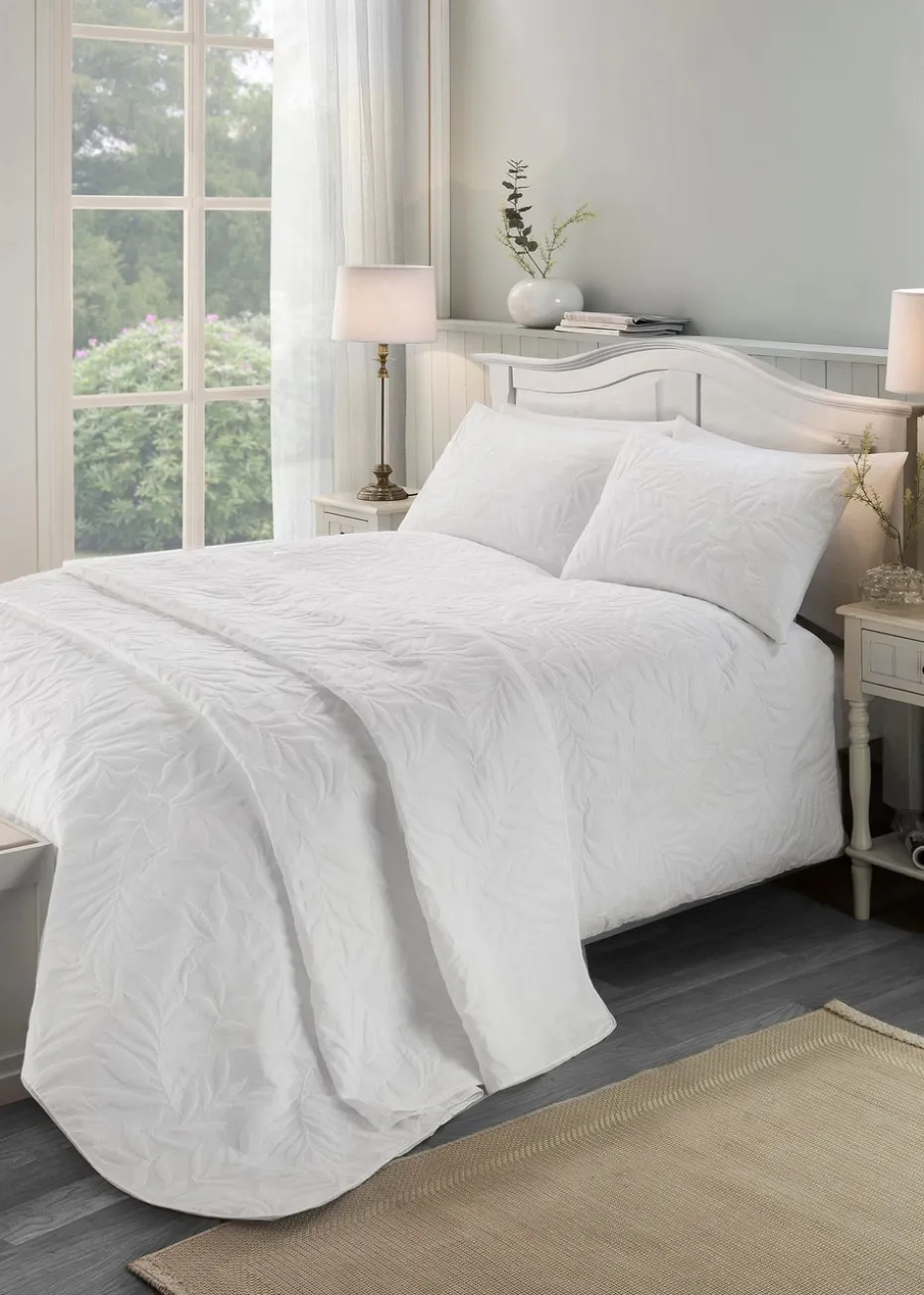 Serene Luana Soft Touch Pinsonic White Bedspread