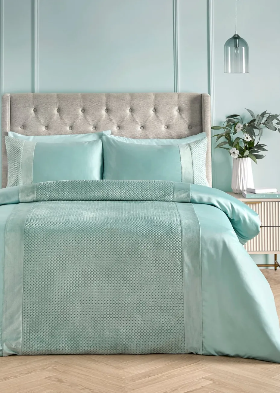 Soiree Iras Velvet Duck Egg Duvet Cover Set